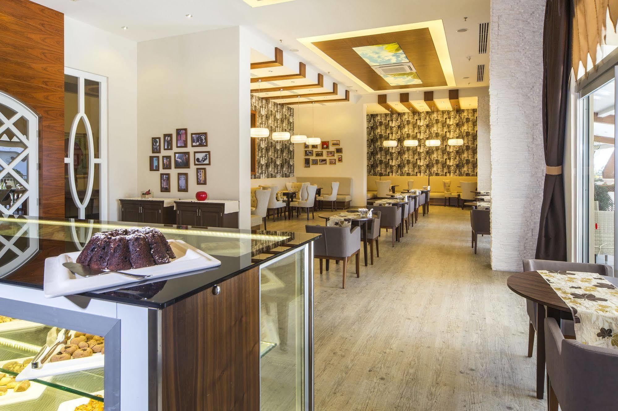 Dizalya Palm Garden Hotel 코나키 외부 사진